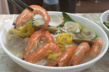 一碗不容错过的米粉 ——“菠萝菠萝蜜”海边山海鲜粉