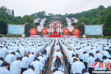 【寻味中华 | 文博】风雨沧桑屈原祠 追思屈风延千年