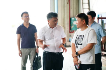 陈文杰调研柳州市阳和工业新区企业时强调：全力抓好服务工作，切实为企业纾困解难！