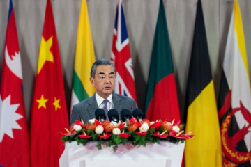 中国外长王毅：搅乱南海局势的幕后黑手必须揭露