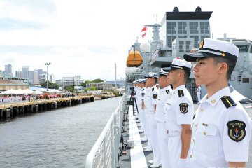 中国海军戚继光舰将访问印度尼西亚、巴布亚新几内亚、斐济