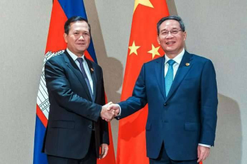 中国总理李强会见柬埔寨首相洪玛奈：中柬关系坚如磐石