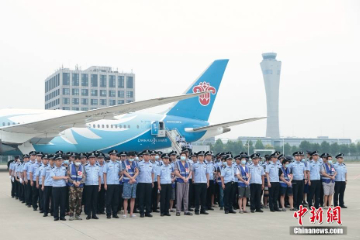 179名电诈犯罪嫌疑人从老挝被押解中国