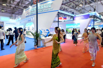 东西问·兰花奖丨迪诺：发展东盟与中国友好为何至关重要？
