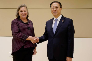 中国副外长会见美国副国务卿：改善中美关系符合两国共同利益
