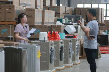 广西家电企业“搬”直播间进工厂 借RCEP出口东盟