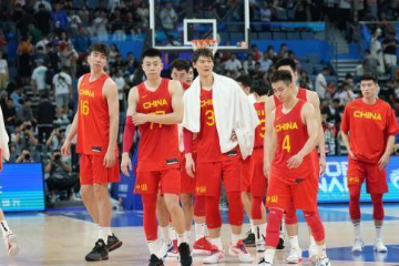 （杭州亚运会）32天两负菲律宾队 中国男篮缘何又“崩盘”？