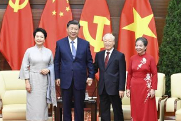 中国外长谈习近平访问越南：志同道合携手行，命运与共创未来