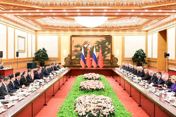 中俄总理第二十八次定期会晤联合公报：继续扩大双边贸易规模