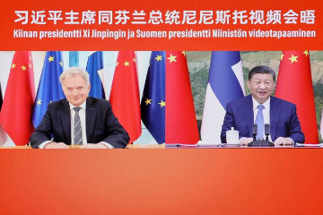 中国国家主席习近平同芬兰总统尼尼斯托举行视频会晤