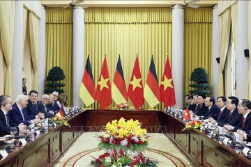 越南国家主席武文赏与德国总统施泰因迈尔举行会谈