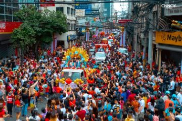 中国驻菲使馆与马尼拉市百万民众共庆中国春节