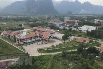 Laos strongly raises tourist target for this year