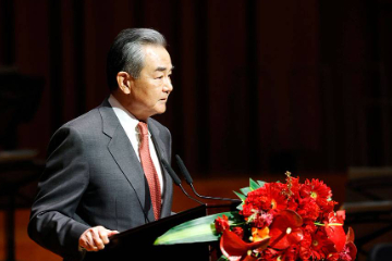 中国外长王毅将出席第60届慕尼黑安全会议并访问西班牙、法国