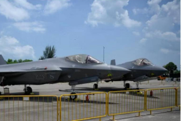 新加坡防长：新加坡空军将再买8架F-35A战斗机，“现在是最佳时机