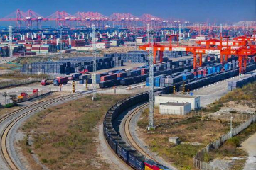 广西将加快西部陆海新通道建设 助推中国—东盟产业合作