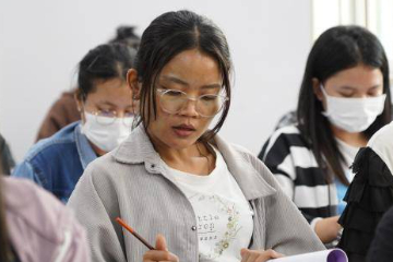 柬埔寨孔子学院推行“中文+职业教育”模式 拓宽人才市场