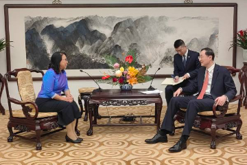 中国外交部副部长孙卫东会见柬埔寨新任驻华大使宋嘉薇