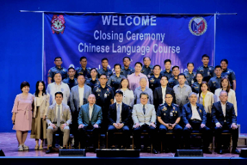 菲律宾国警反绑架官员中文培训班圆满结业
