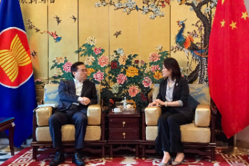 中国驻东盟大使会见山东省副省长 