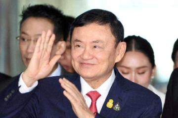 泰国前总理他信拟回清迈祭祖掀争议